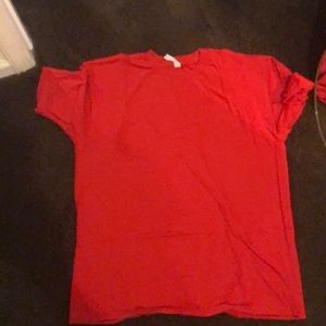 Men’s red t shirt, worn like once or twice